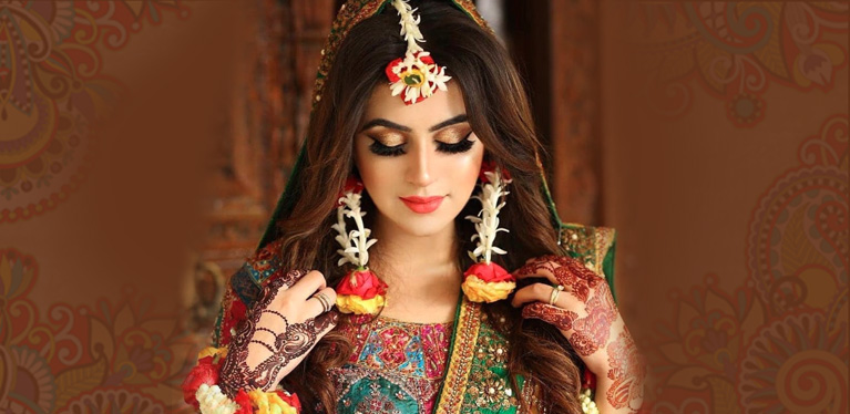 Advanced makeup