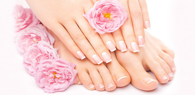 Manicure and pedicure course