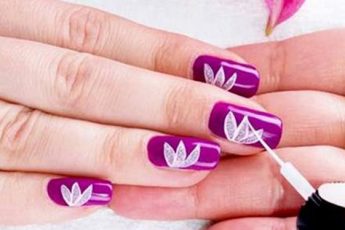 Nail Artist