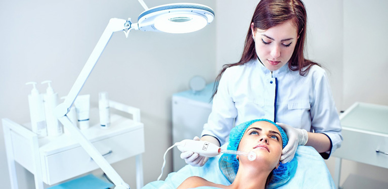 Cosmetology courses Cosmetology courses