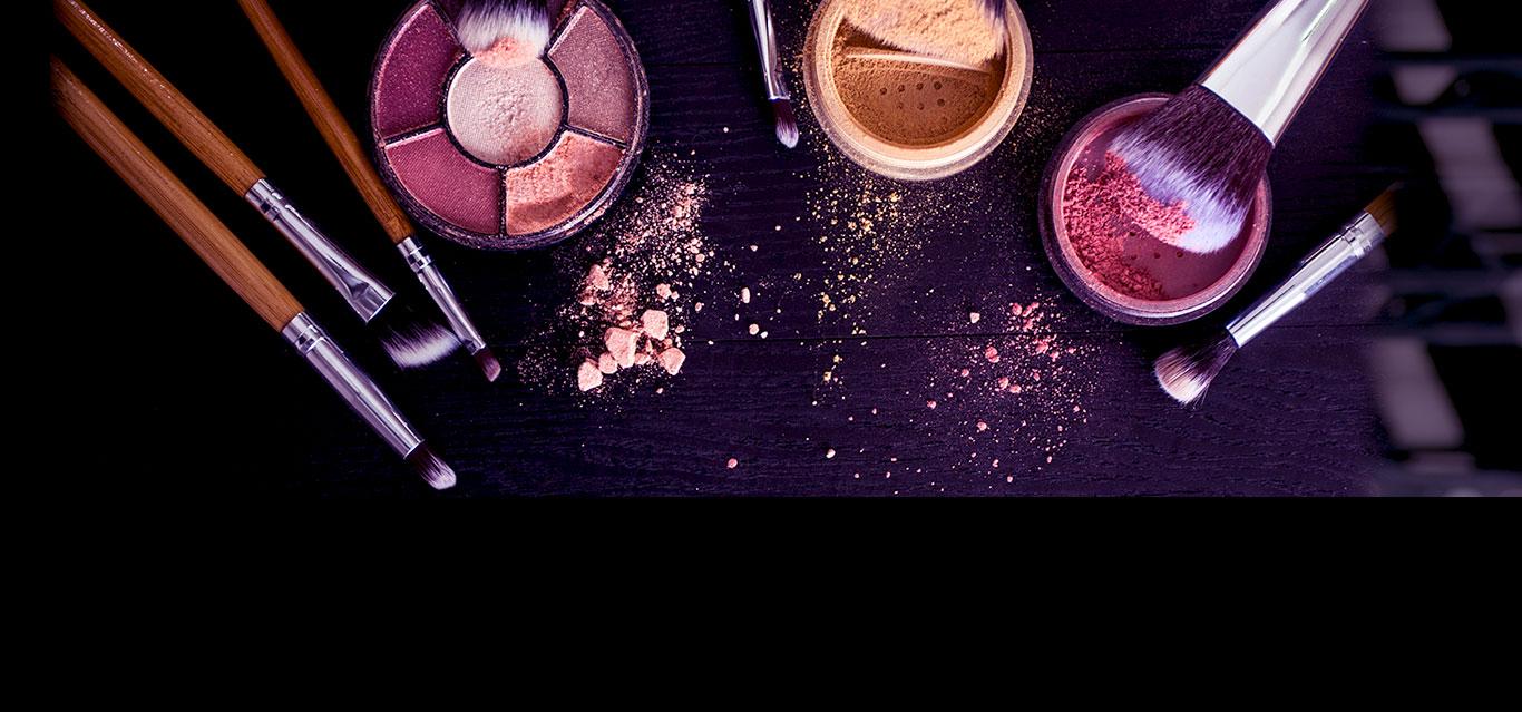 Enquire about beauty courses at Lakmé Academy